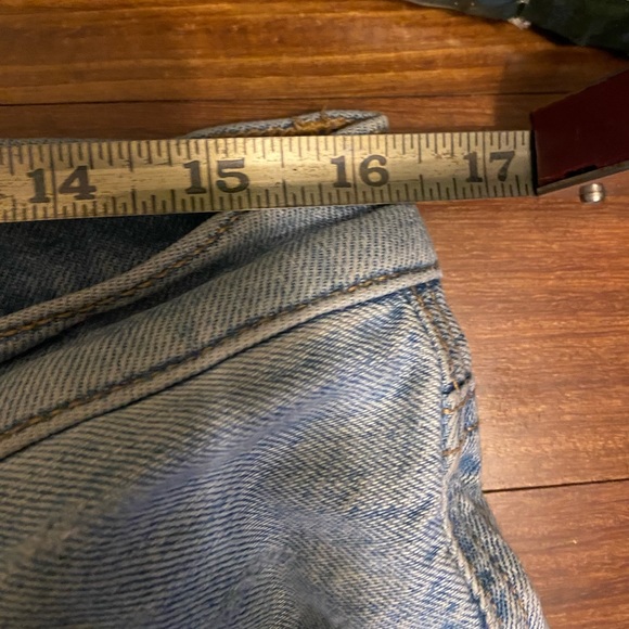 American Eagle 90’s Bootcut Ripped Jeans - Picture 5 of 7